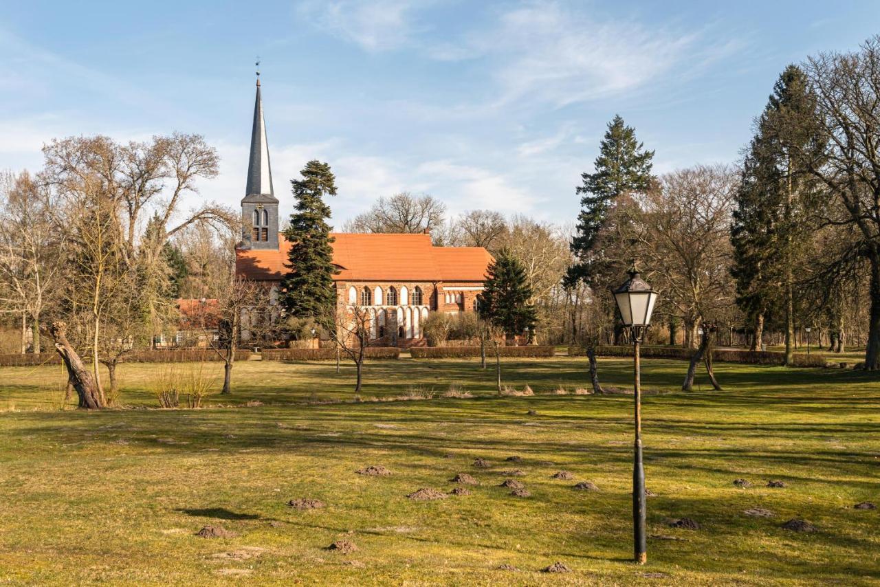 Klostergartenhotel Marienfliess Stepenitz Exterior foto